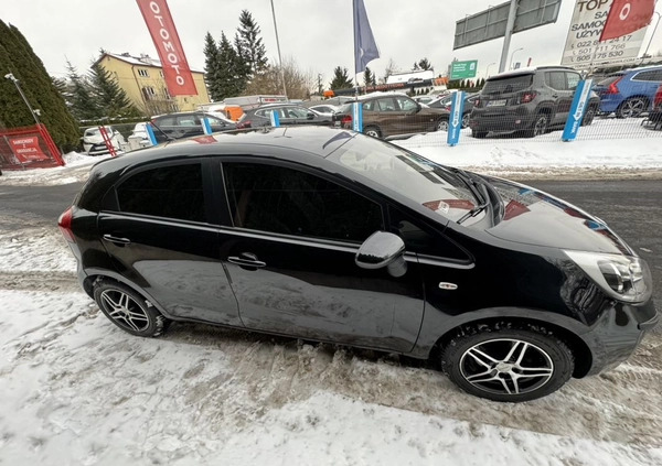 Kia Rio cena 20000 przebieg: 119000, rok produkcji 2015 z Warszawa małe 352